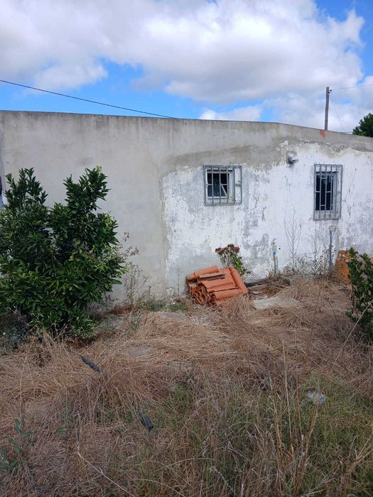 terreno Urbano 544m2 com moradia atualmente com +- 80 m2