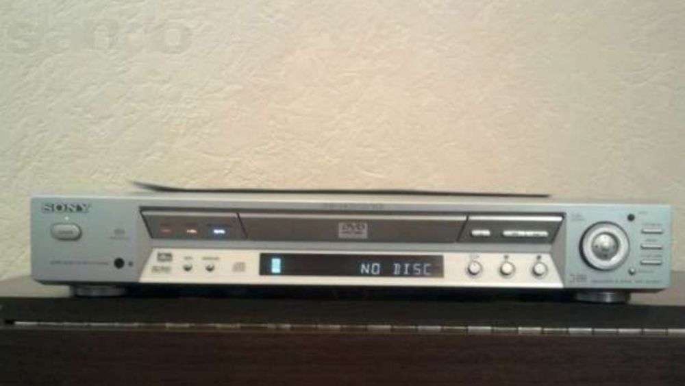 Sony DVD NS700V.