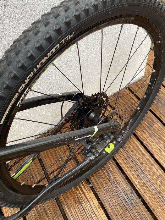 Bicicleta BTT como nova