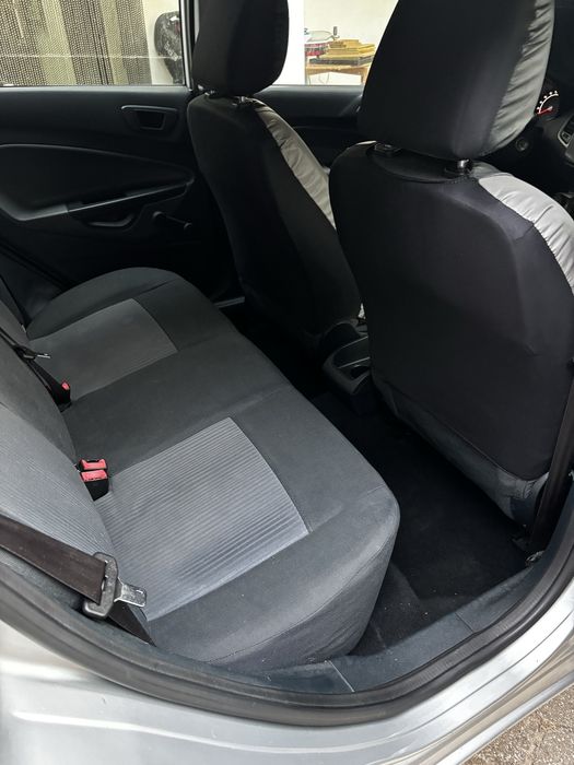 Ford Fiesta 1.25 , de Novembro de 2010  (1242 cm³, 60 cv) , apenas 81 000 km , Nacional.  Um dono .