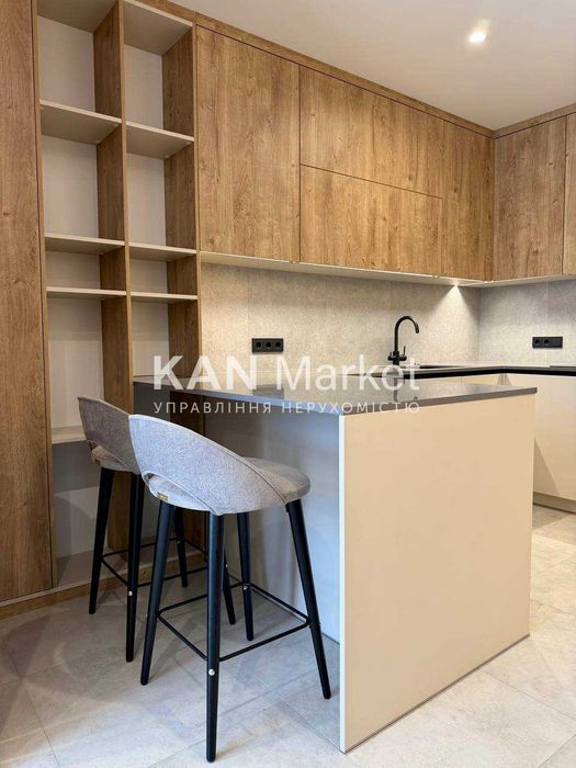 Оренда 1к квартири 40 м² у Файна Таун