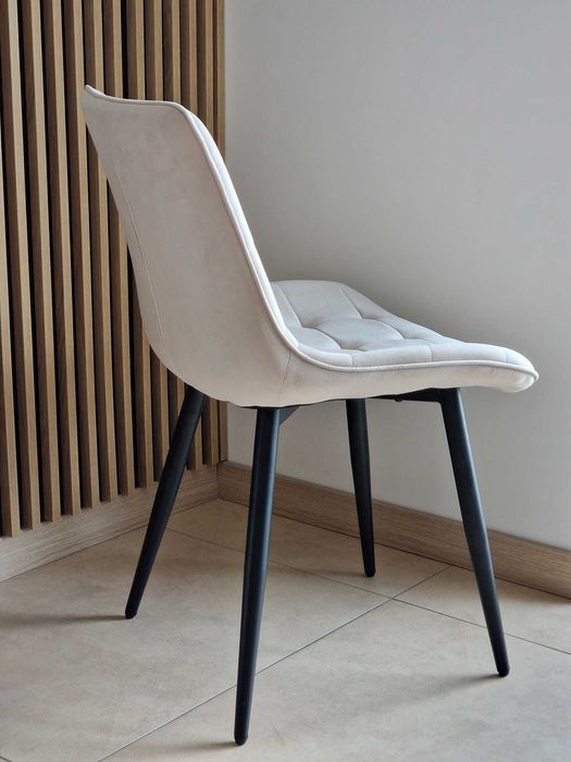 Welurowe krzesło tapicerowane do salonu i jadalni. Nowe. Wysyłka 24h