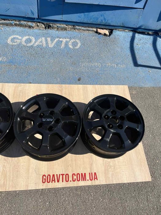 Goauto диски Opel 5/110 r15 et49 6j dia65.1 в чорному глянув 5/108 r15