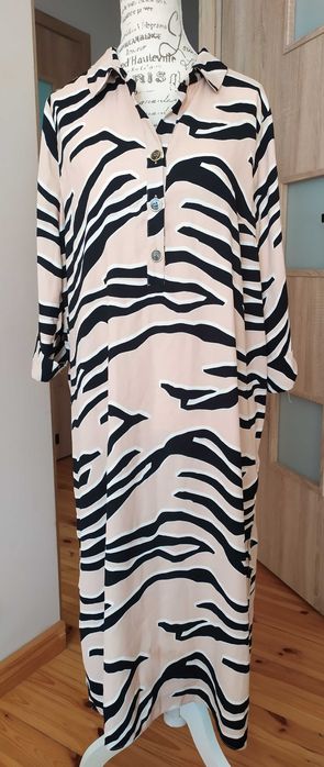 Sukienka River Island midi pantera rozporki 40