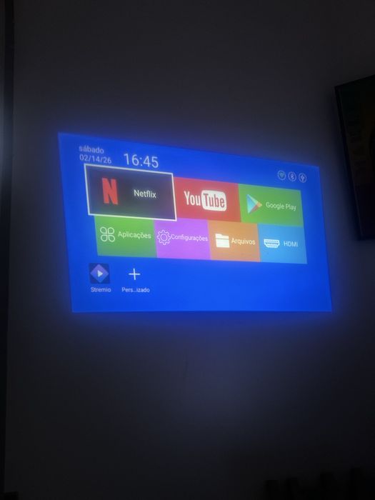 Android Projector444405540245350404