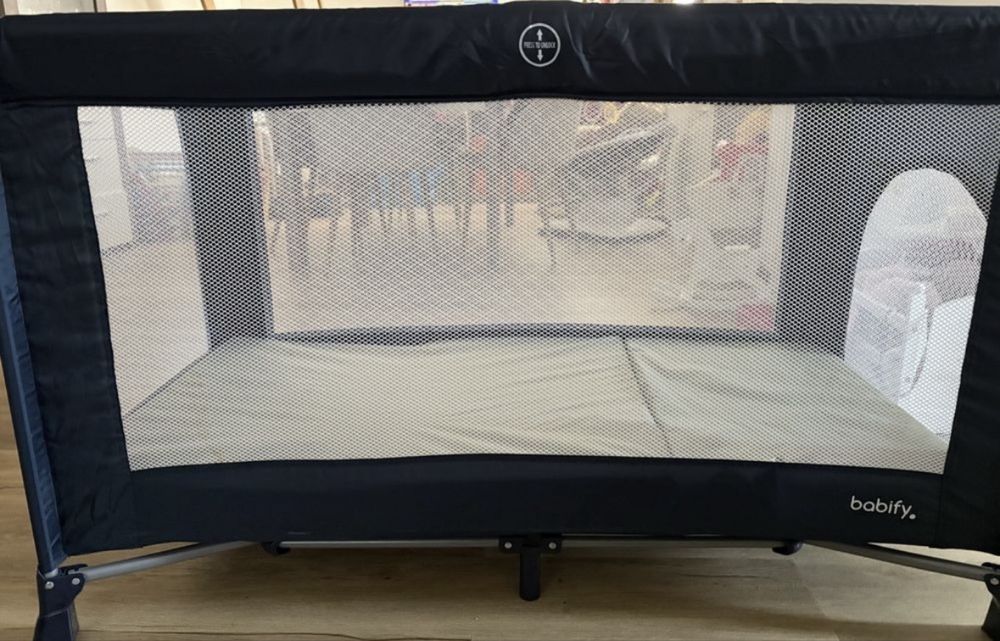 Cama/Berço de viagem.
