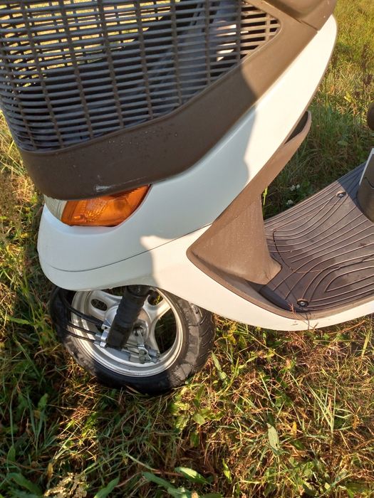 Мопеди скутери продаж