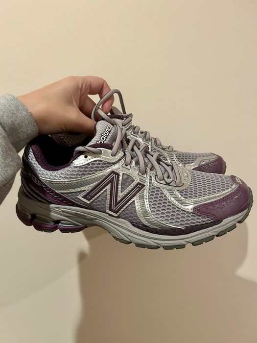 Vendo New Balance 860
