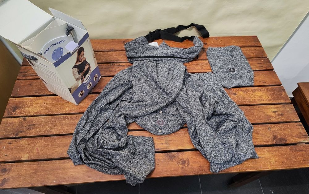 Marsúpio Boppy ComfyFit cinzento — sem uso, com caixa e bolsa