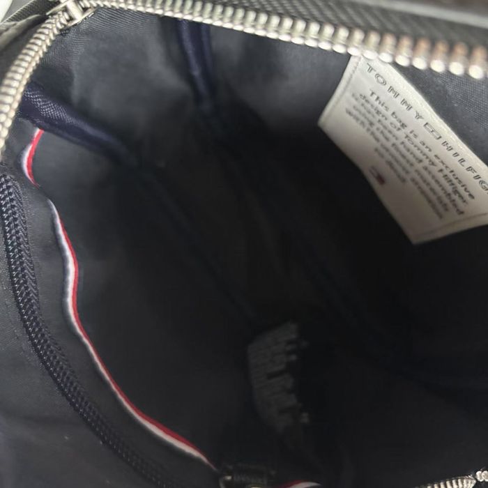 Чоловіча сумка через плече Tommy Hilfiger