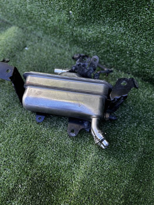 Подогреватель води BMW X3 G01 G30 G20 G05 hybrid