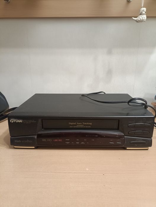 Продам видео магнитофон