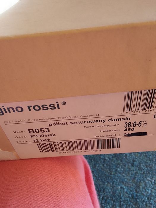 Skórzane półbuty wiązane Gino Rossi