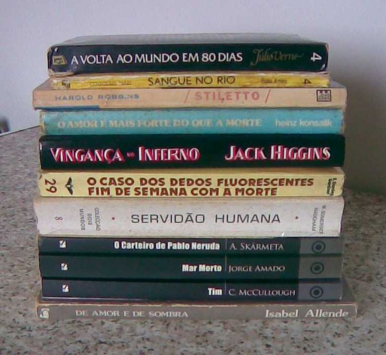 Lote com 90 livros - para desocupar - venda individual