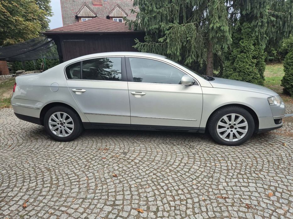 Volkswagen Passat Passat B5 2009 2.0 TDI DPF Comfortline