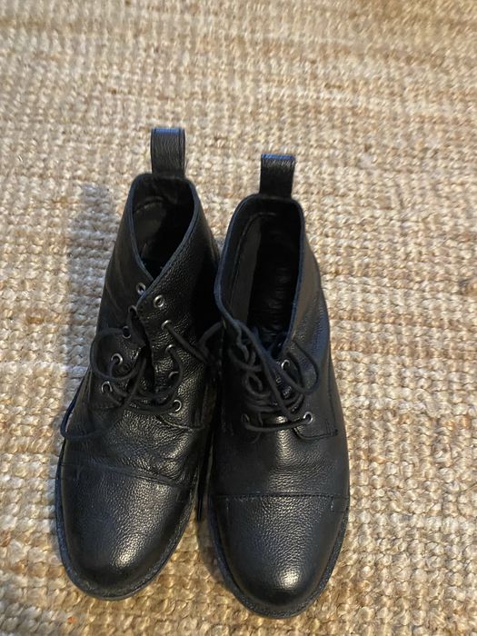 2 de botas - 41 - levis, geox (preço pelo conjunto)