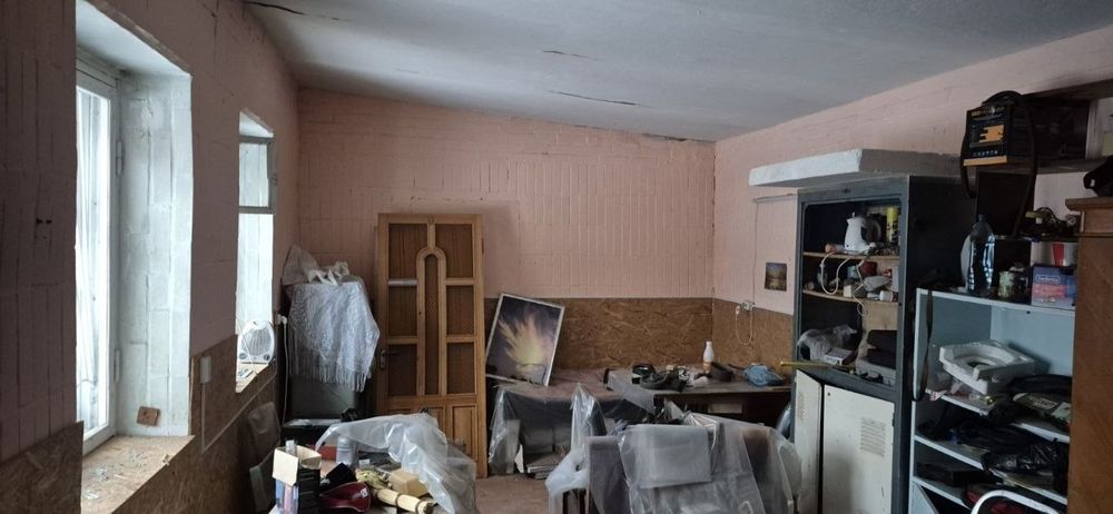 Продам гараж в районі центру переливання крові можна під СТО