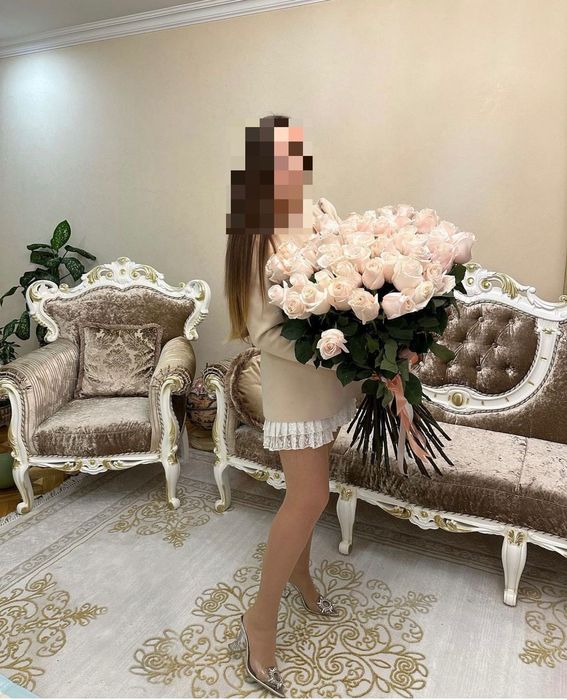 Комплект м’яких меблів із натурального дерева