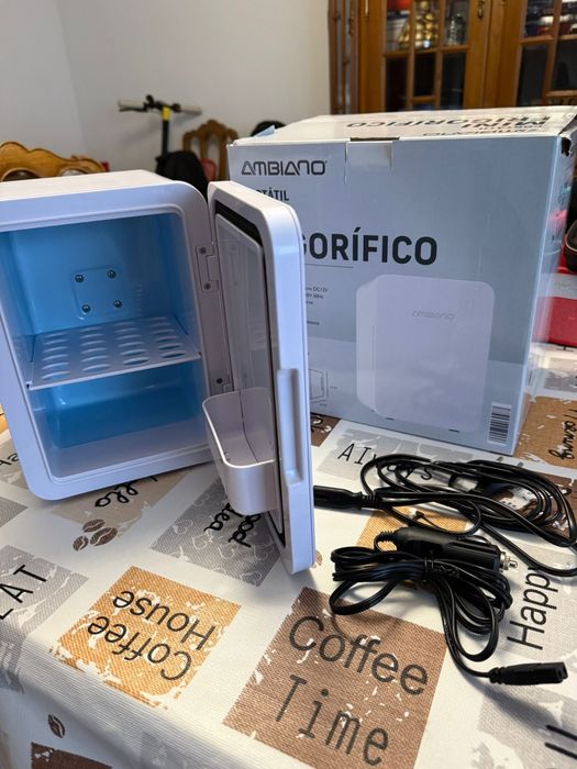 Mini frigorífico portátil