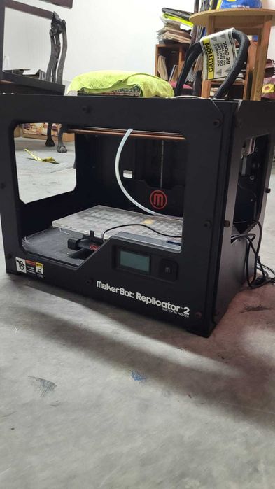 Impressora 3D Makerbot Replicator 2