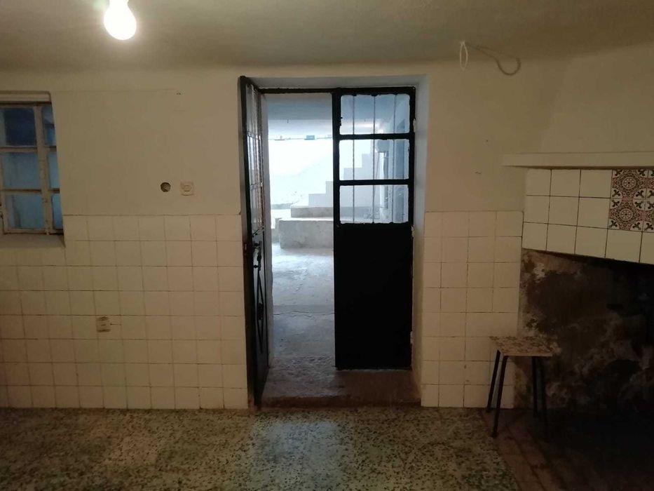 Moradia com 2 Entradas Independentes em Penamacor