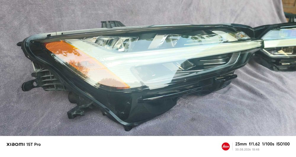 Reflektor przedni Volvo S60 III 2019