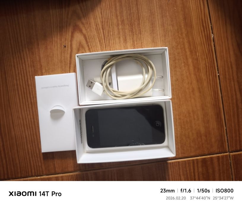 iPhone 4 usado ecrã partido