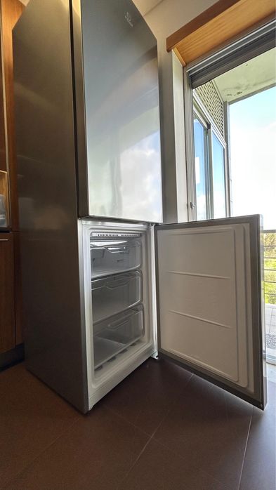 Frigorífico Indesit XIT9 T3U X