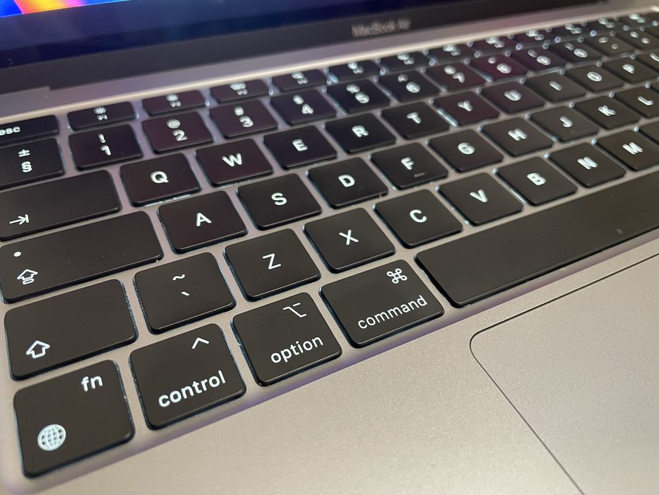 Macbook 13 Air M1 8GB 256GB Space Grey *ważna gwarancja*