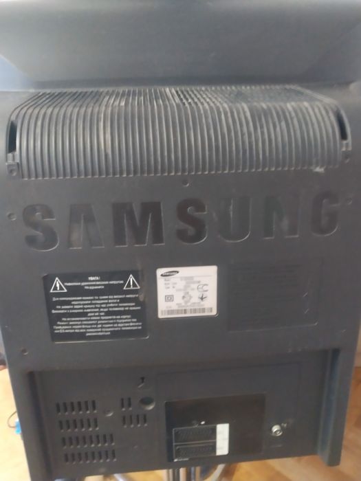 Продам телевизор Samsung