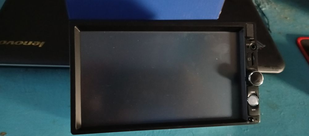 Продам магнітолу 2д