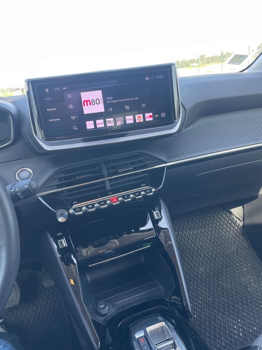 Peugeot E-208 dez.2024