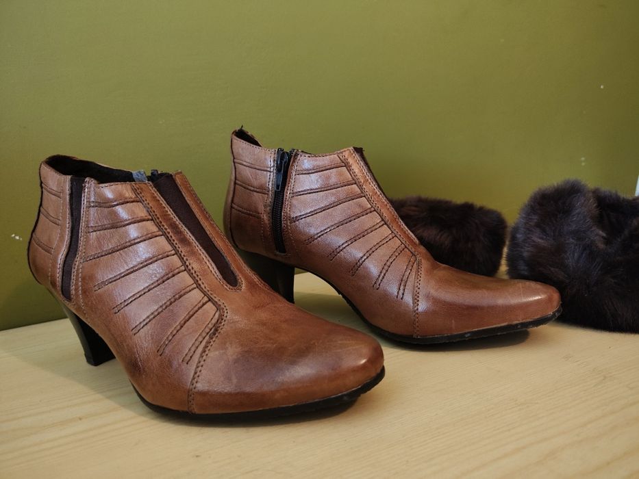 Nowe botki Kazkobut r.38 + futrzane dodatki | karmelowe