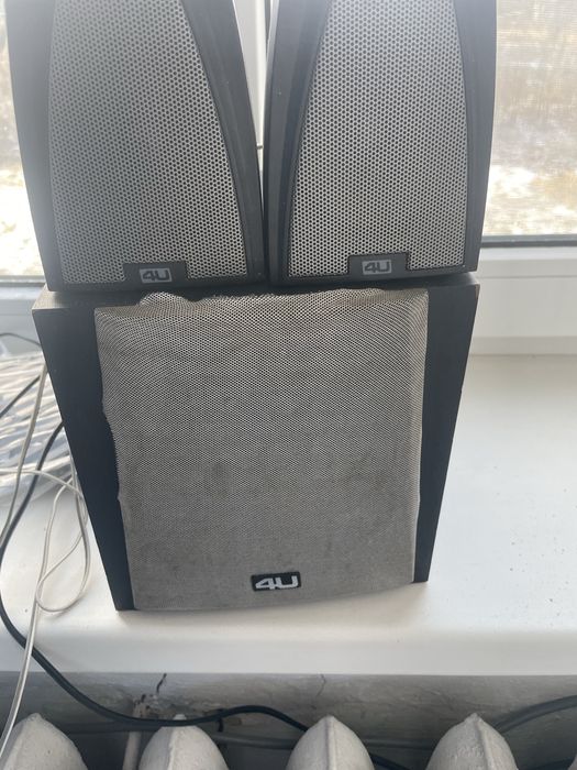 Продам саббуфер з колонками