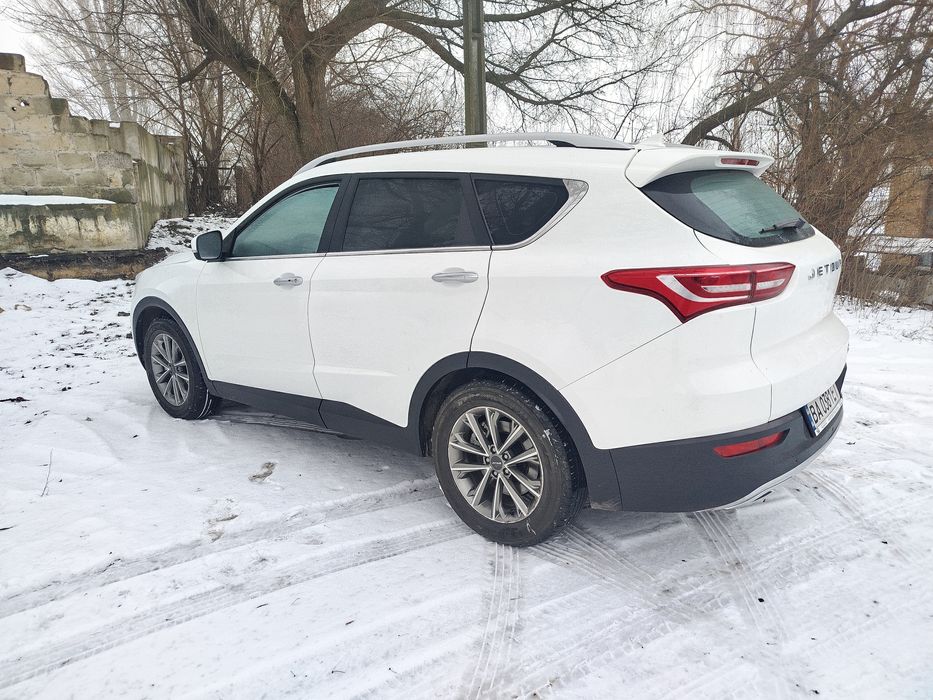 Продам Jetour x70