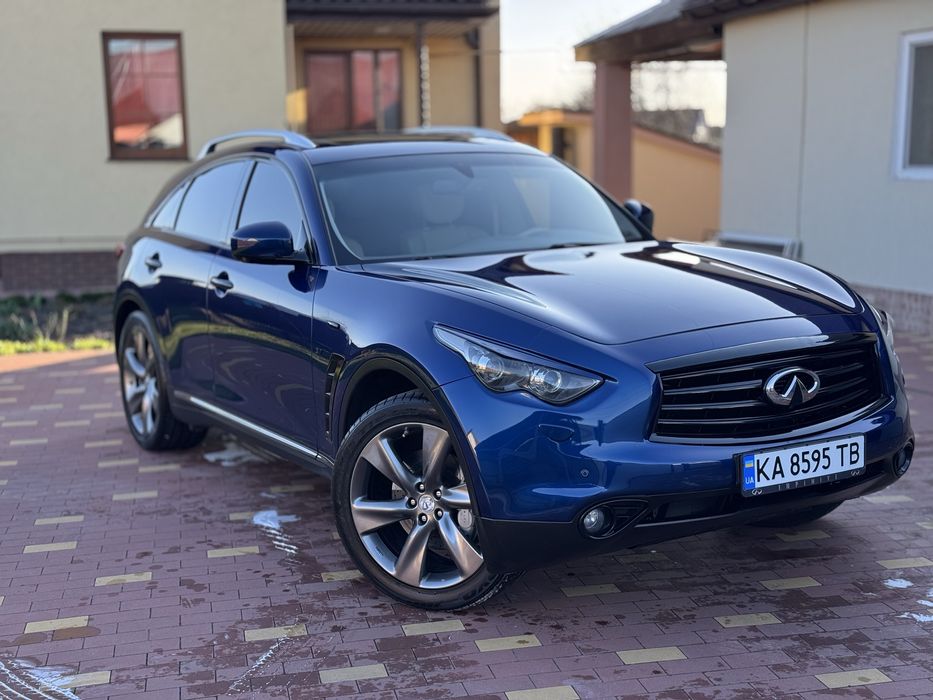 INFINITI FX 37S Максимальна