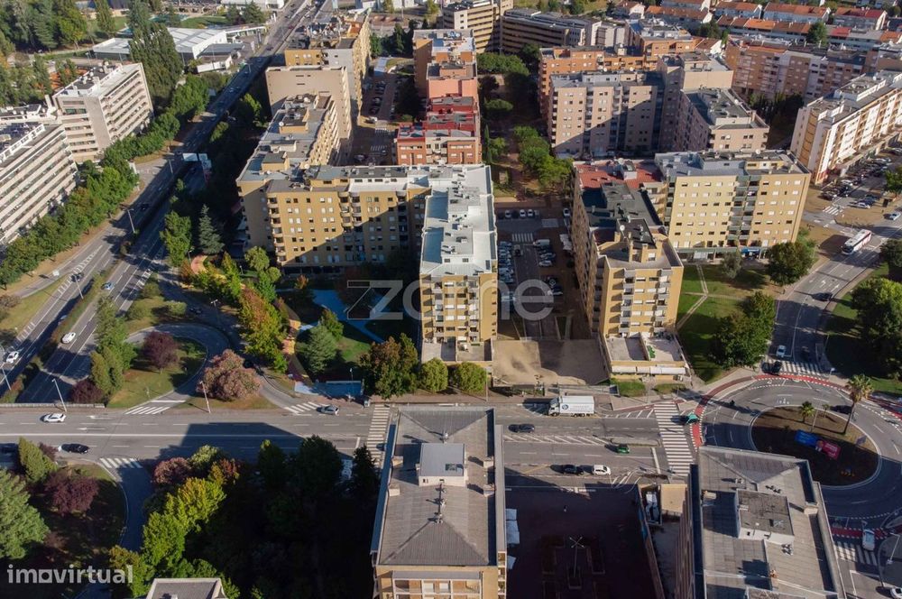 Apartamento T4 Com Garagem Fechada Em São Vitor - Braga — Nogueira, Fraião E Lamaçães, Braga