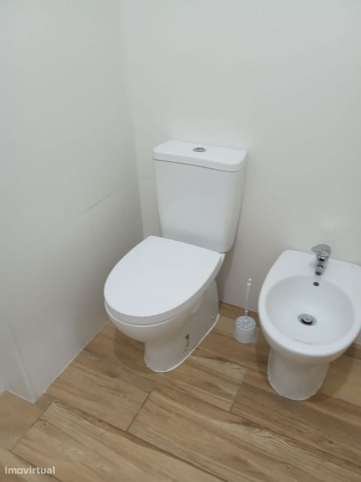 Arrendo apartamento t2 totalmente renovado