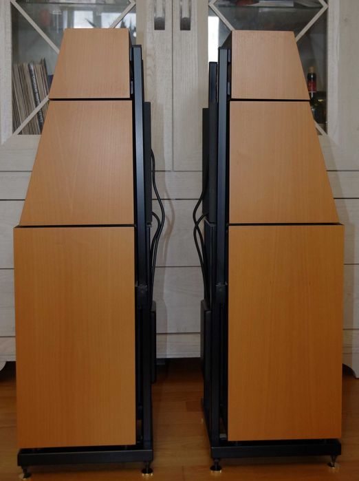 Naim SBL Mk II. Легендарная напольная акустика.
