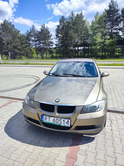 BMW E90 Sedan 140 KM