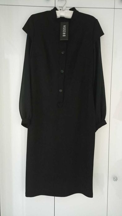 Чорне приталене плаття з замші з шифоновими рукавами Dressa