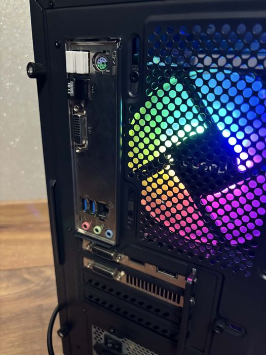 Komputer Gamingowy Intel I5 7400/GTX 1060/16GB DDR4/SSD+HDD