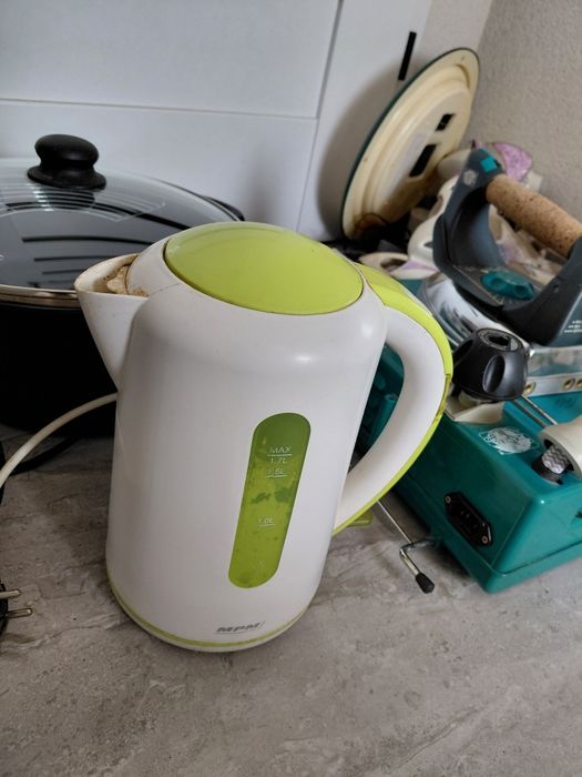 Продам чайник МРМ