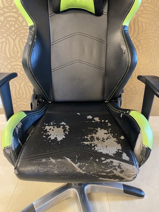 Fotel gamingowy AKRACING czarno-zielony