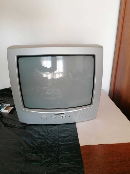 Televisão 15 polegadas64862529918723120