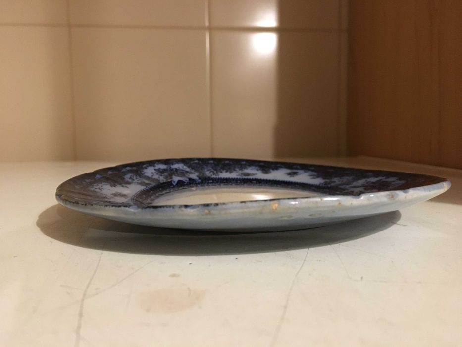 Pratinho antigo "Fábrica louça Sacavém-Gilman&Cta"