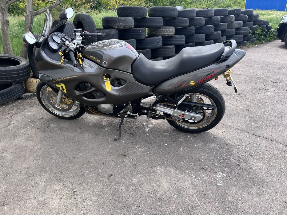 Suzuki gsx600f katana gsxf