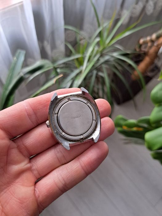 Радянські годинники Командирские Победа Луч СССР Disu IK 764 Quartz