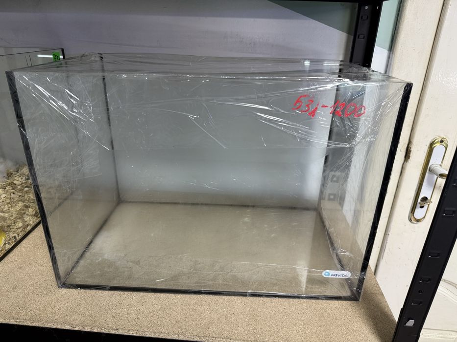 Нові акваріуми Aqvida від 3л до 90л в наявності, акваріумні колби