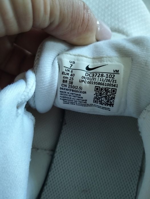 Жіночі красовки Nike 40р.25см